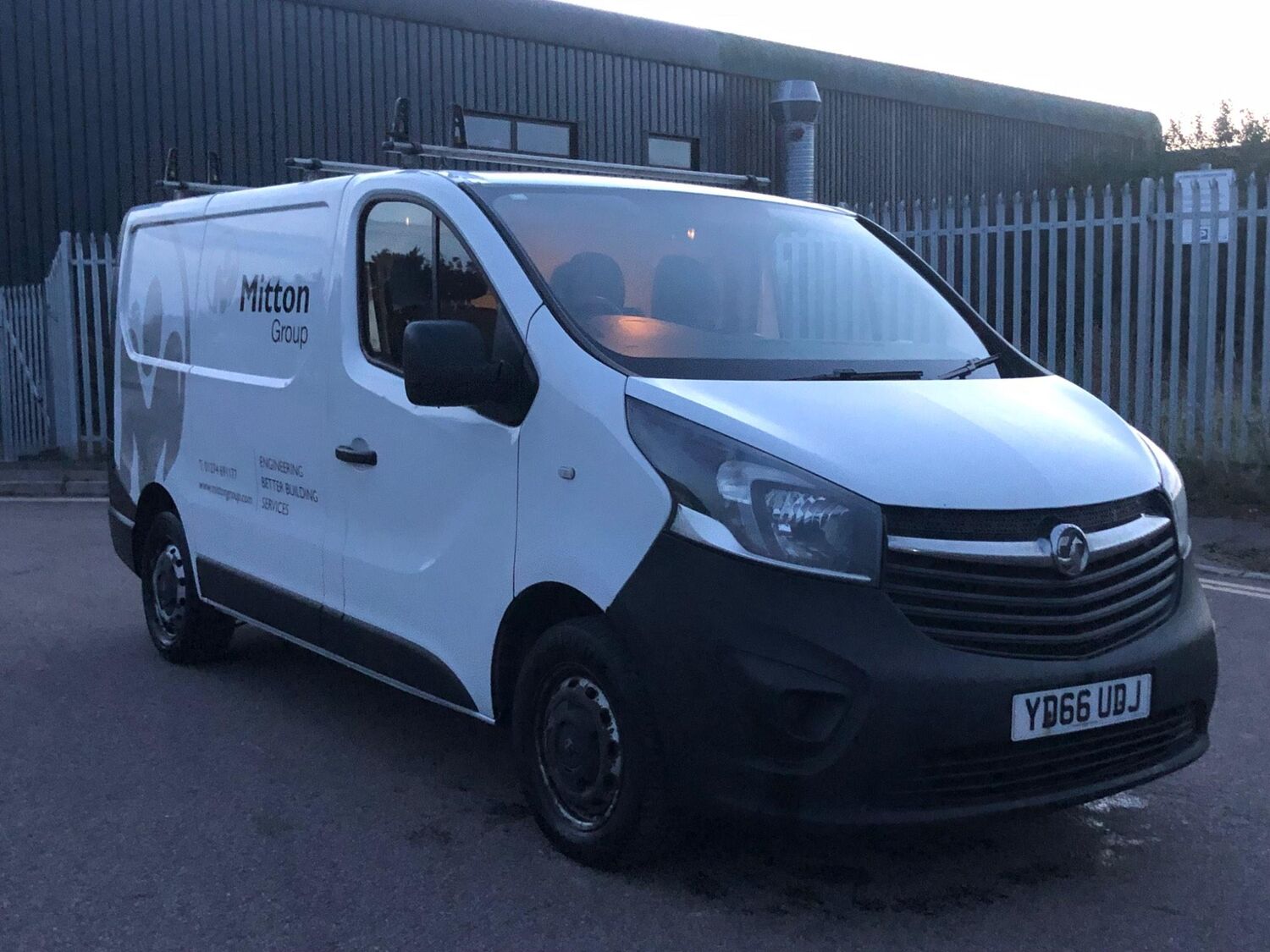 Used vauxhall shop vans bedfordshire